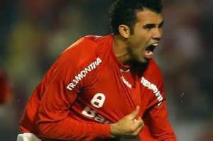 Sandro, criado no Beira-Rio, ídolo do Tottenham (Imagem: Site Yahoo)